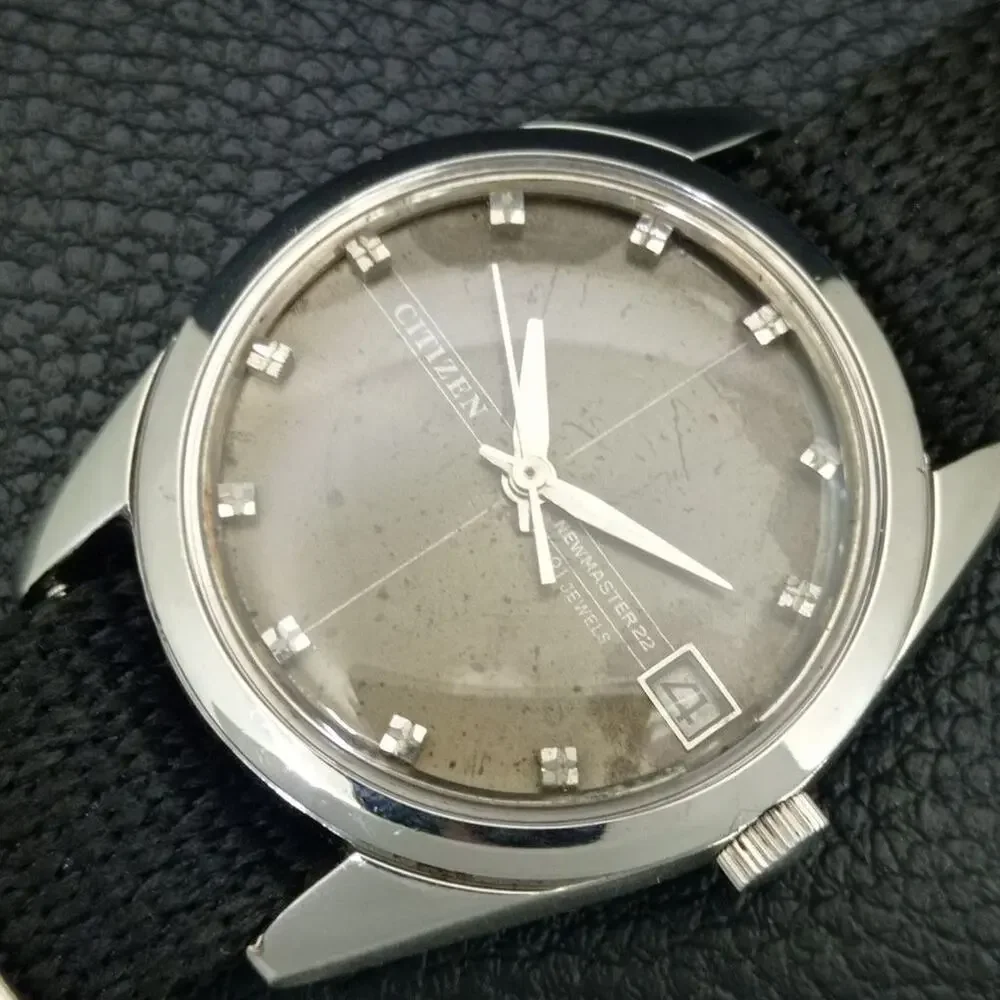 Vintage 1970 Citizen Manual Wound Mens Silver Watch W/Date & Patina accents